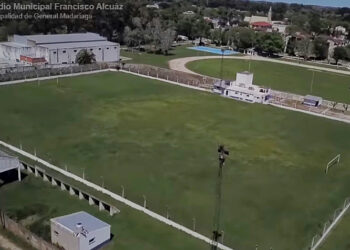 PINAMAR Y MADARIAGA HABILITARÍAN EL FÚTBOL CON PÚBLICO
