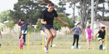 LAS CUERVAS Y LAS CANARIAS COMENZARON A ENTRENAR
