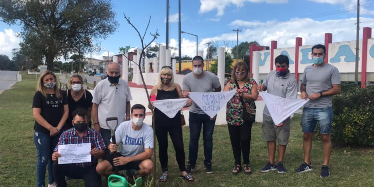 LA ONG PENSADO VILLA GESELL PLANTÓ MEMORIA