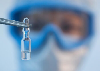 CÓMO ACTÚAN LAS VACUNAS COVID-19 CON LAS TRADICIONALES DE INVIERNO?