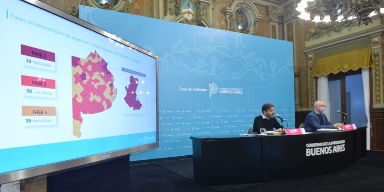 «DEBEMOS LOGRAR QUE BAJE LA CURVA DE CONTAGIOS»