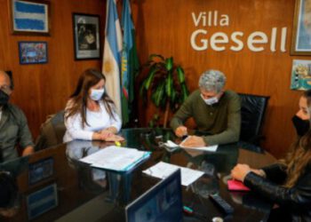 LA COMUNA FIRMÓ UN CONVENIO CON LA SEDRONAR