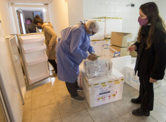 LLEGARON 3400 DOSIS CONTRA EL COVID 19