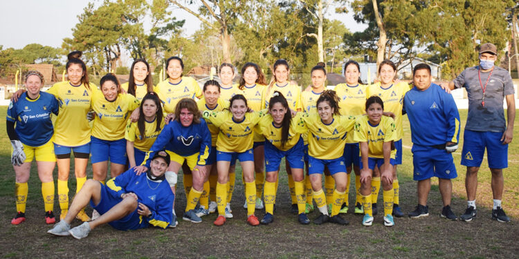 EL FÚTBOL FEMENINO TOMA IMPULSO