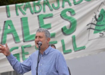 BARRERA ANUNCIÓ AUMENTOS SALARIALES Y PASES A PLANTA PERMANENTE