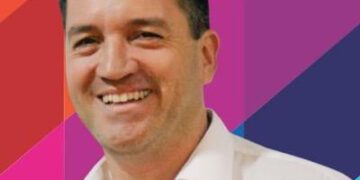 NOSOTROS ESTAMOS PARA HACER. LA OPOSICIÓN PARA IMPEDIR.