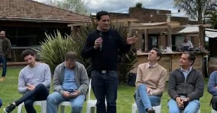 “PUSIMOS AL RADICALISMO DE PIE”