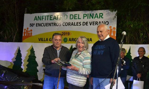 LOS ENCUENTROS CORALES DESPIDIERON A ROSEMARIE