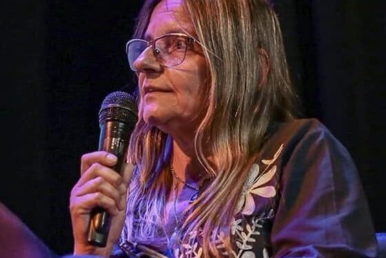 SEPARADOS PERO JUNTOS