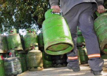 MÁS GASTO, MENOS GASTO