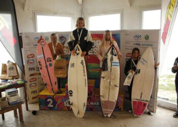 VERA JARISZ SE QUEDÓ CON EL 4° JUNIOR SURF FEST