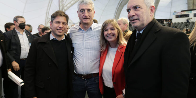 EL INTENDENTE BARRERA AL CONSEJO DIRECTIVO