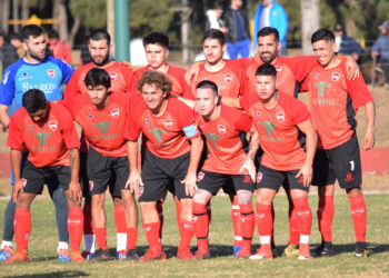 Gol de Servín en el triunfo de Juventud Unida