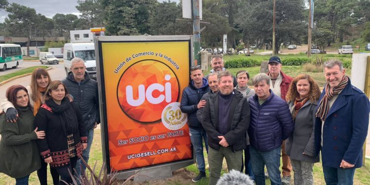 UCI: 30 años y un objetivo: beneficiar al comercio local