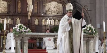 El obispo Mestre agradeció a dios por el 5to aniversario de ordenación