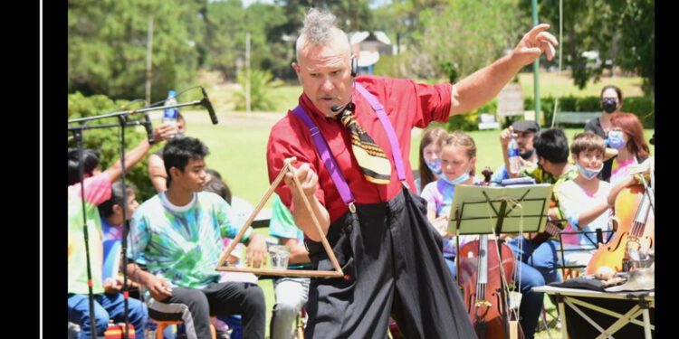 Payaso sin fronteras, amigo sin límites