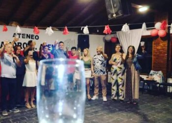 Brindis y llamado a la unidad