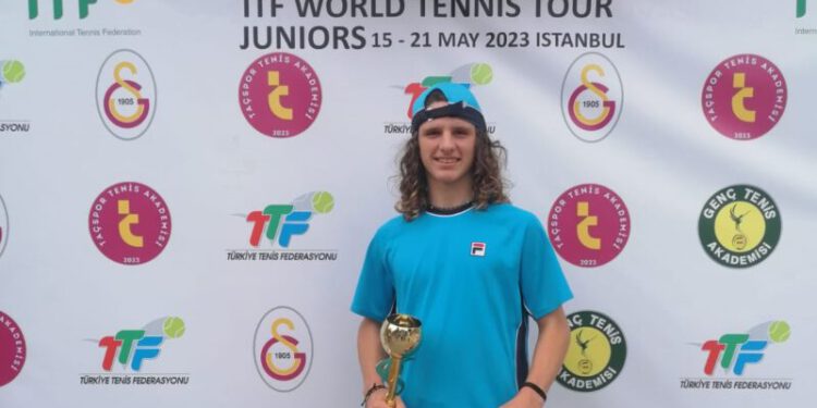 Vito Darderi campeón en Turquía