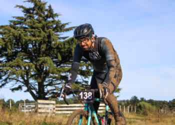Ciclistas presentes en Laguna de los Padres