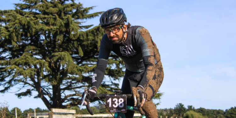 Ciclistas presentes en Laguna de los Padres