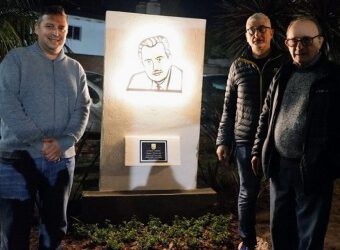 Homenaje a Raúl Alfonsín