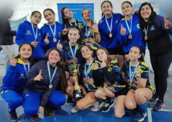 Atle campeón en casa