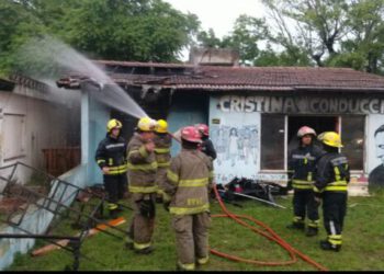 El fuego no quema ideas