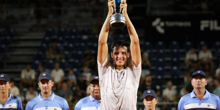 Darderi campeón de su primer ATP