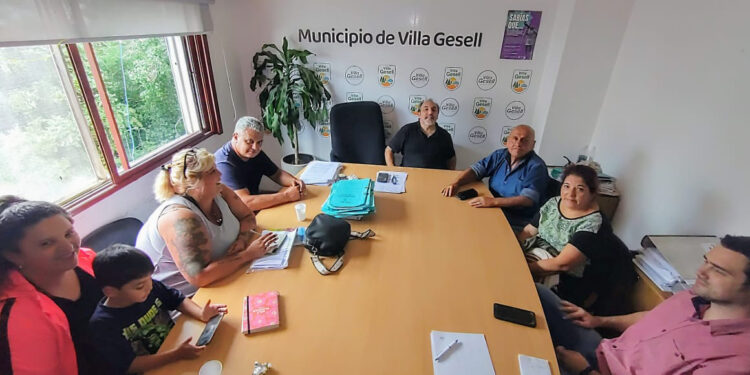 Solicitan 150% de incremento salarial