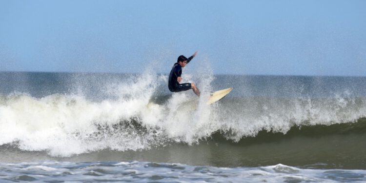 1ra. fecha del regional del circuito regional de surf y bodyboard