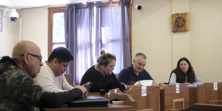 Camino a la sesión del 6 de mayo