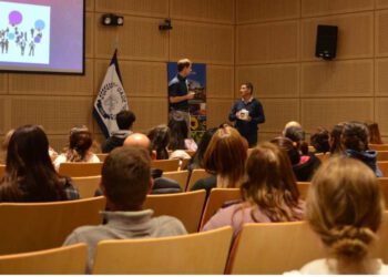 Ciclo de talleres para la comunidad en UADE Costa Argentina