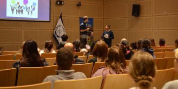 Ciclo de talleres para la comunidad en UADE Costa Argentina