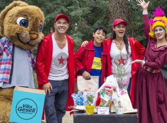 Premios a los ganadores del Concurso de Pascuas