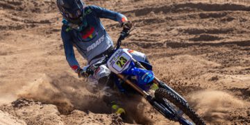 Magliolo a fondo en Costa Bonita