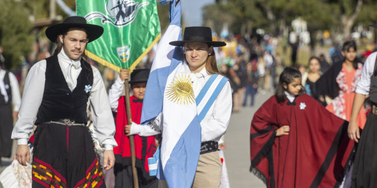 LA COMUNIDAD DIJO PRESENTE