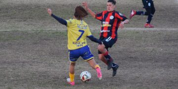 Las Canarias se quedaron con el clásico