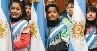 LA COMUNIDAD GESELINA CELEBRÓ EL DÍA DE LA INDEPENDENCIA