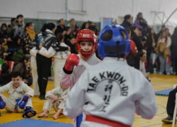 600 taekwondistas regionales