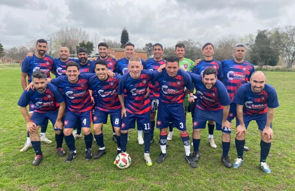 El Senior volvió a las canchas