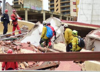 Equipos y logística para el rescate de las víctimas