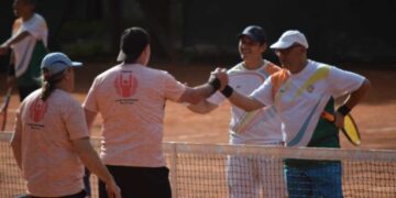 Acción en el Interclubes de la FAT