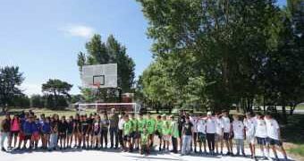 Nuevo playón deportivo en el Centro Comunitario Oeste