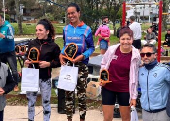 Gauna y Ayala se lucieron en la vuelta del Cross