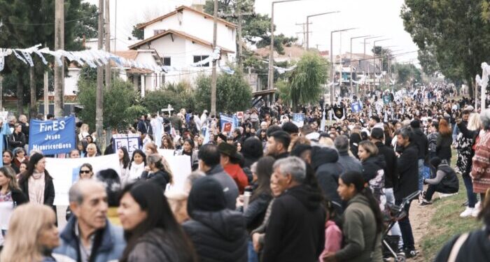 EL 25 DE MAYO SE VIVIÓ CON INTENSIDAD PATRIÓTICA