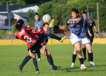 ESTE SÁBADO HABRÁ CLASICO FEMENINO