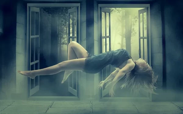 LAS LETRAS DE REALIDAD: AUTORA DEL MES LAURA CAFFIERI