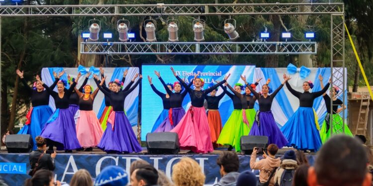 La Criolla sigue el Fin de Semana