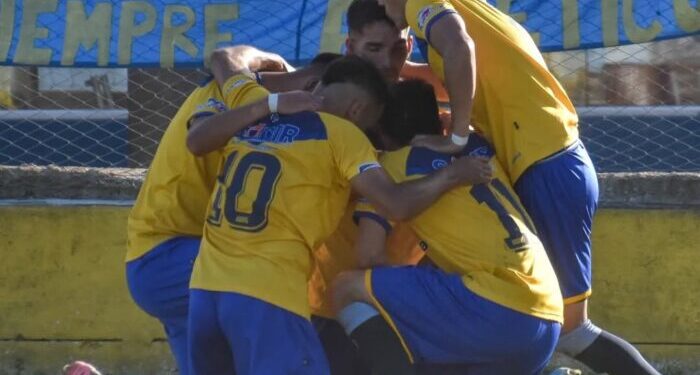 VICTORIA EN CASA Y CLASIFICACIÓN