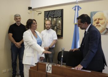 Siete más cero siete, dos más siete nueve